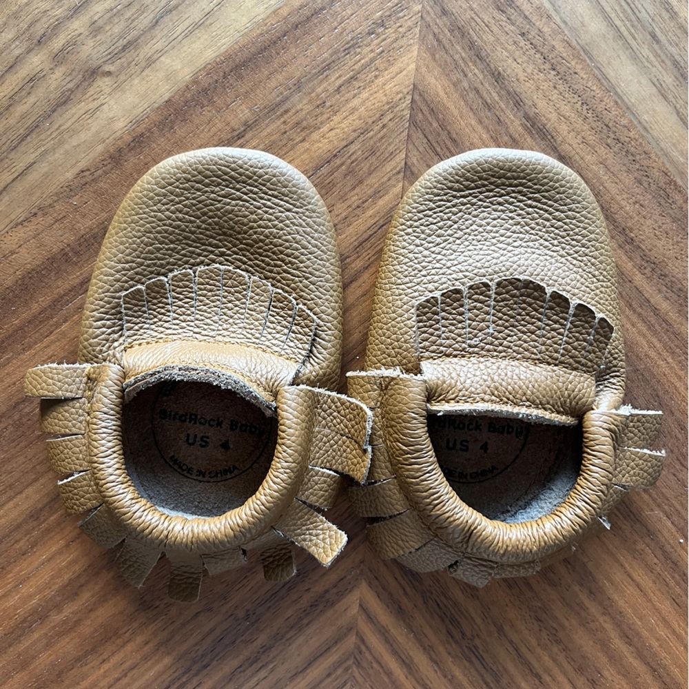 Baby leather moccasins